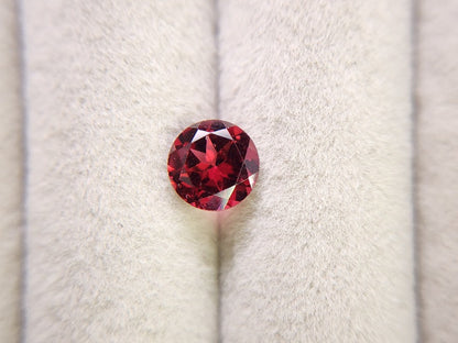 0910-2-4　ガーネット　1.58ct