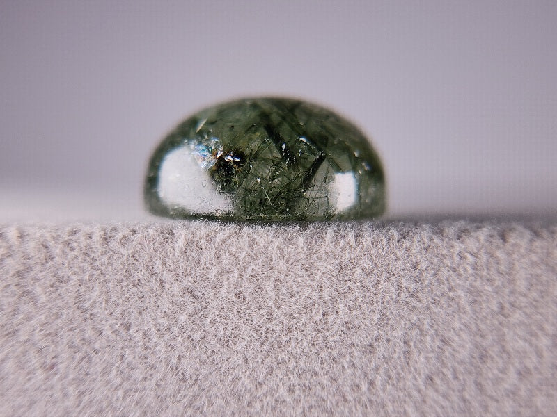 ACTiq-9　虹入り！アクチノライトインクォーツ　9.67ct
