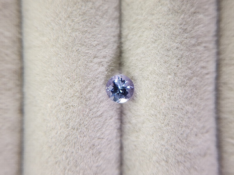 0657-27-4　ゾイサイト　0.35ct