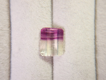 bc-FLO-18　バイカラーフローライト　3.84ct