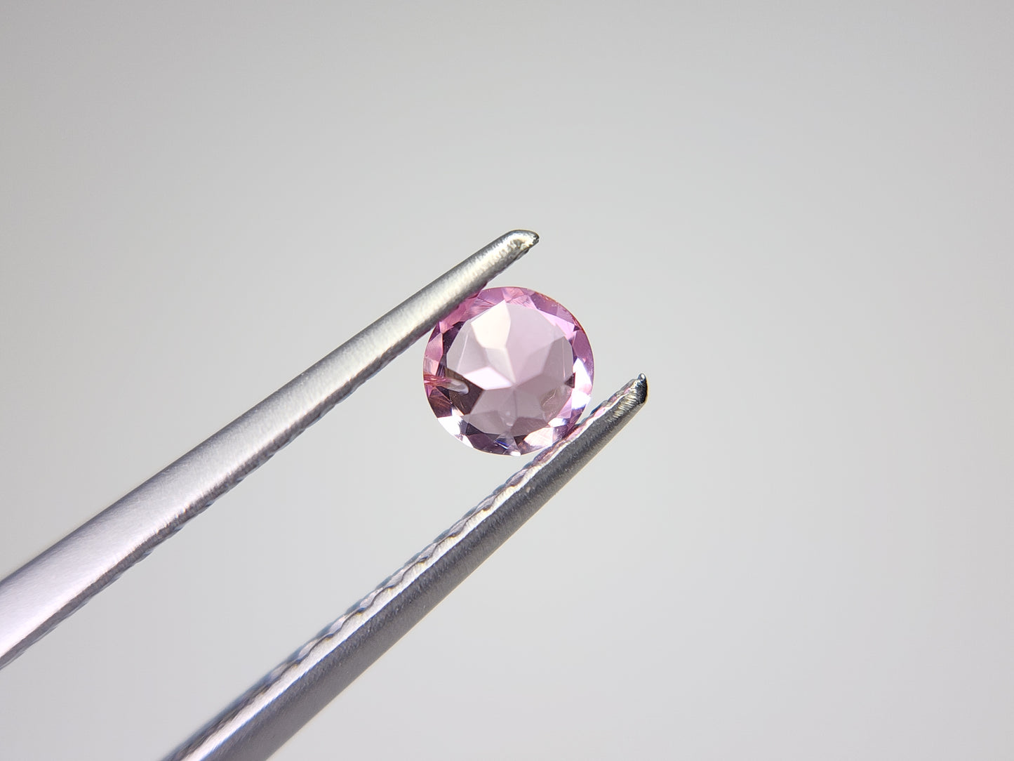0823-1　スピネル　0.25ct