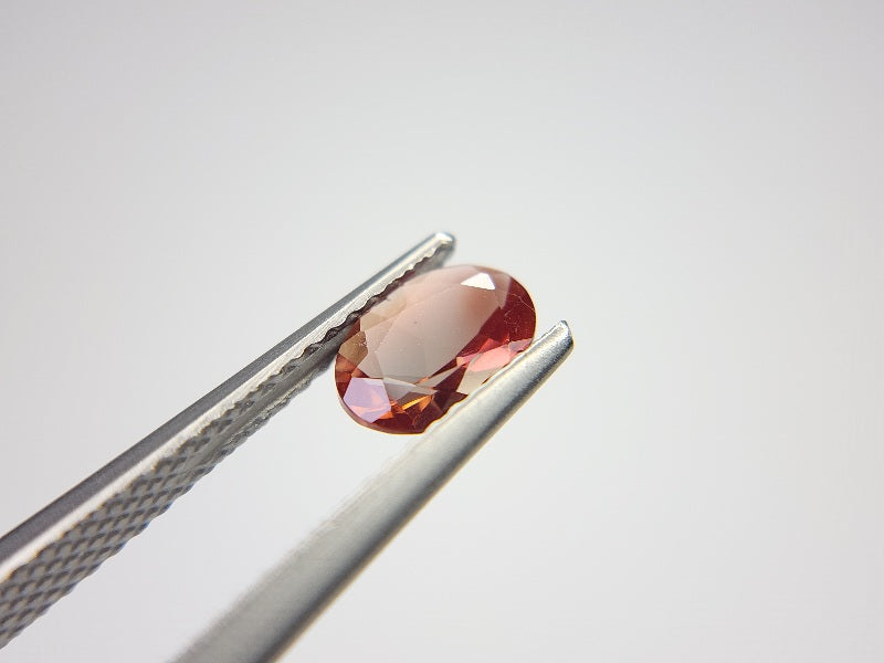 0504-13　バイカラーアンデシン　0.63ct