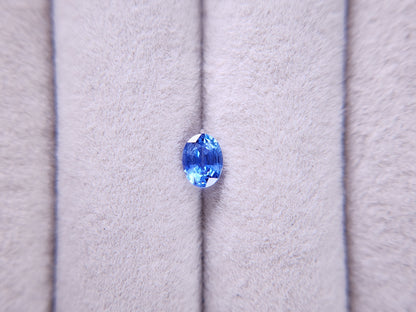 0904-6　サファイア　0.63ct