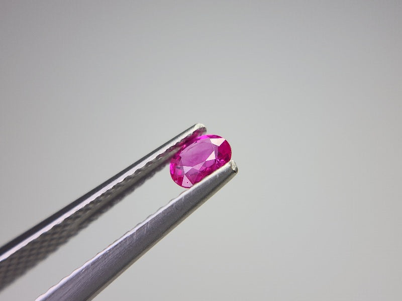 0013-7　ルビー　0.34ct