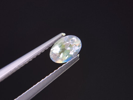 0760-7　アンデシンラブラドライト　0.48ct
