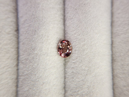 ccGA-8　カラーチェンジガーネット　0.74ct