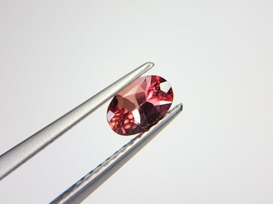 0152-1-37　バイカラーアンデシン　0.44ct