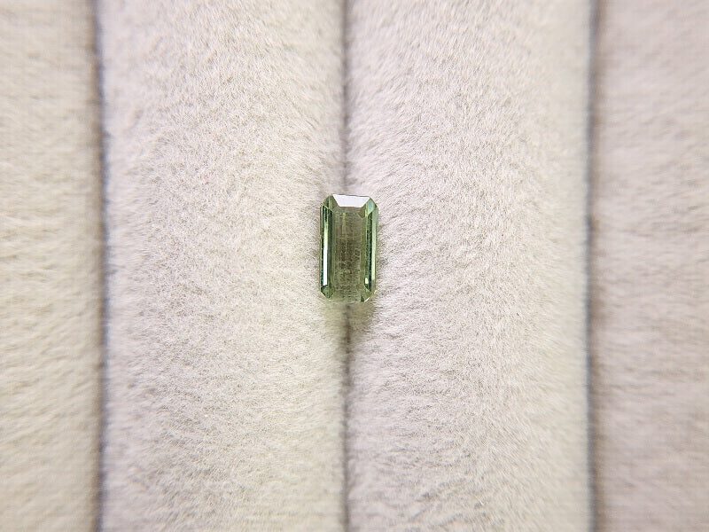 0879-26 トルマリン  0.72ct