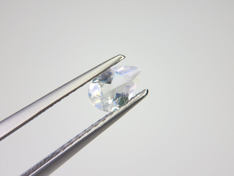 0762-21　アンデシンラブラドライト　0.33ct