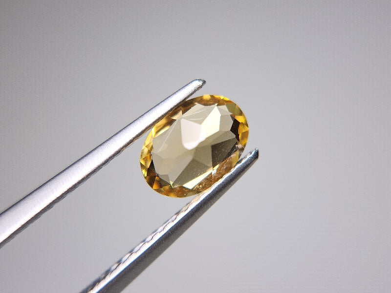 yeBE-10　イエローベリル　0.58ct