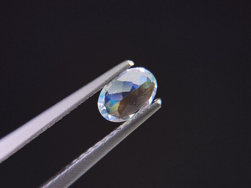 0760-10　アンデシンラブラドライト　0.47ct