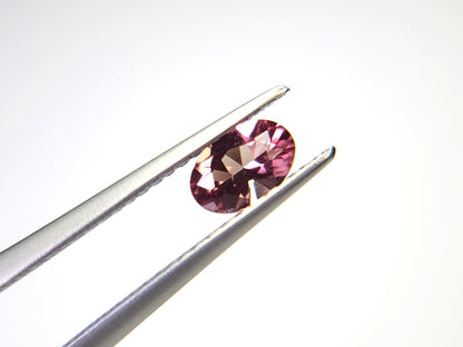 0152-3-7　バイカラーアンデシン　0.42ct