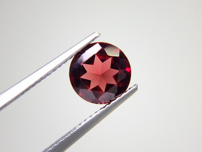 0910-5-6　ガーネット　2.11ct