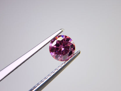 piMOI-2　合成ピンクモアッサナイト　0.44ct