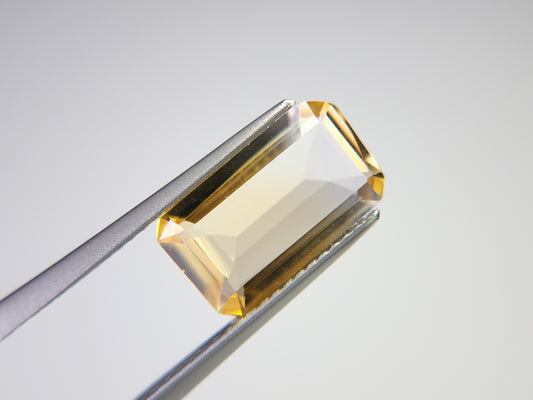 0365-4-1　バイカラーシトリン　2.97ct