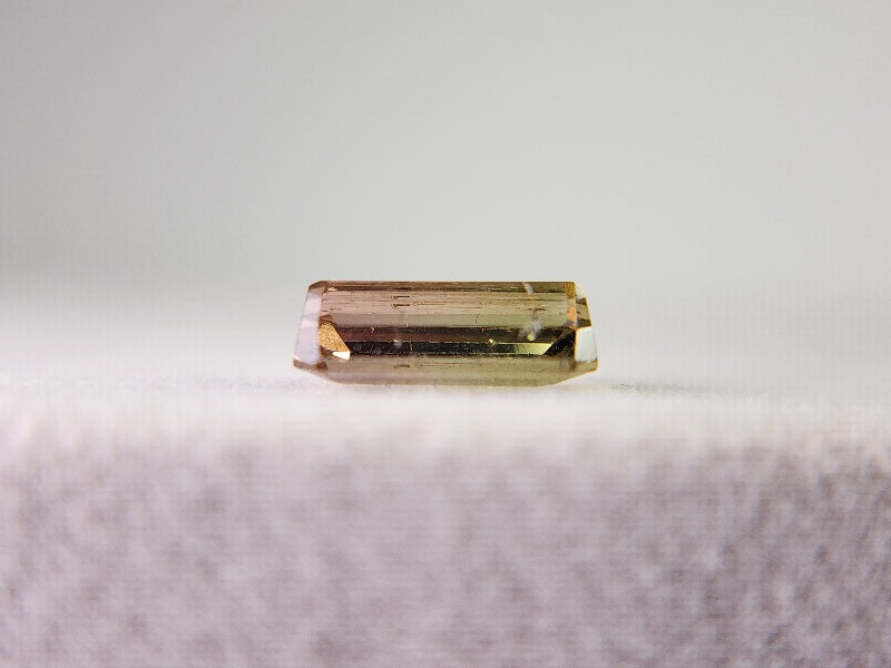 bc-TRM-2　バイカラートルマリン　0.76ct