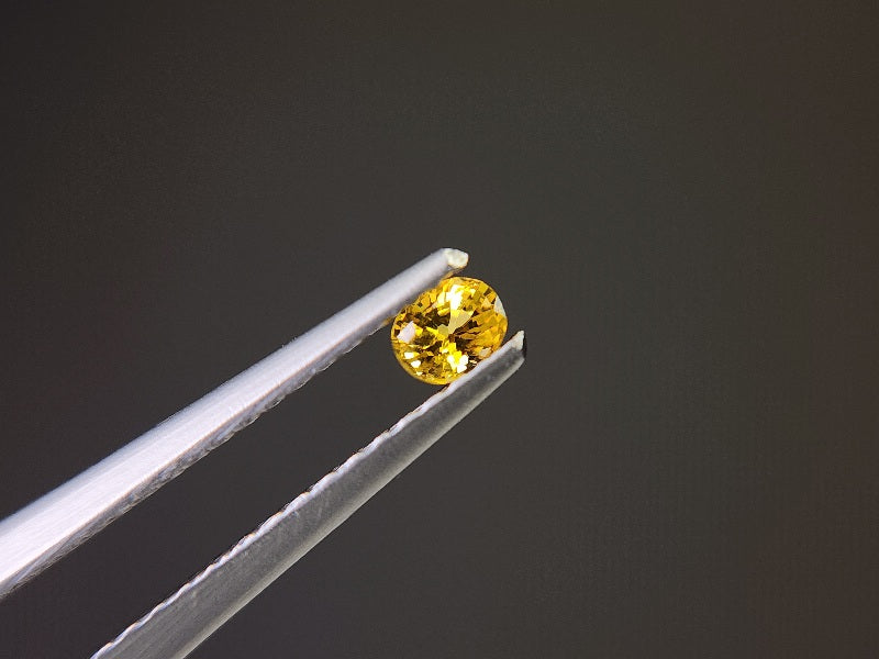 【500円均一】11/17正午まで　イエローサファイア　0.14ct　2