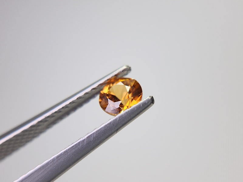 0010-2-1　ジルコン(コニャックブラウン)　0.61ct