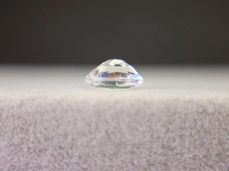 0760-8　アンデシンラブラドライト　0.48ct