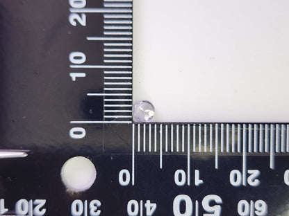 0823-10　スピネル　0.24ct