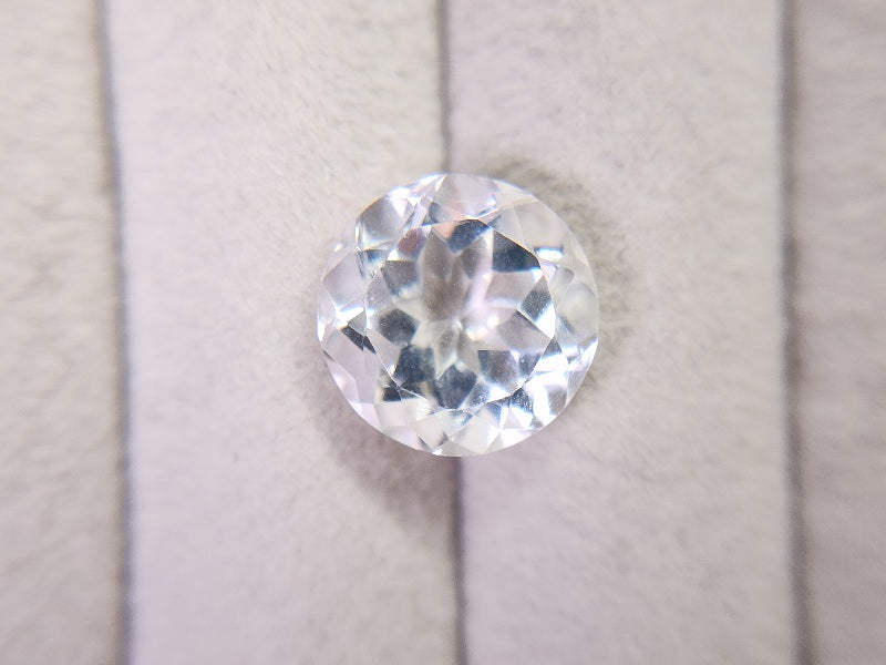 SUI-24　水晶　6.27ct