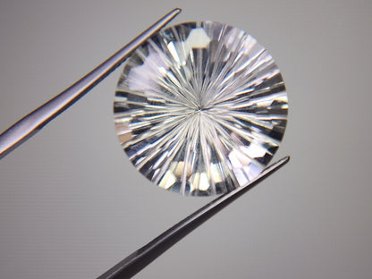 SUI-5　水晶　23.58ct