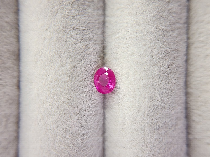 0013-6　ルビー　0.38ct
