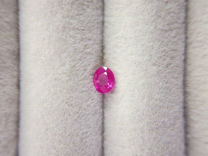 0013-6　ルビー　0.38ct