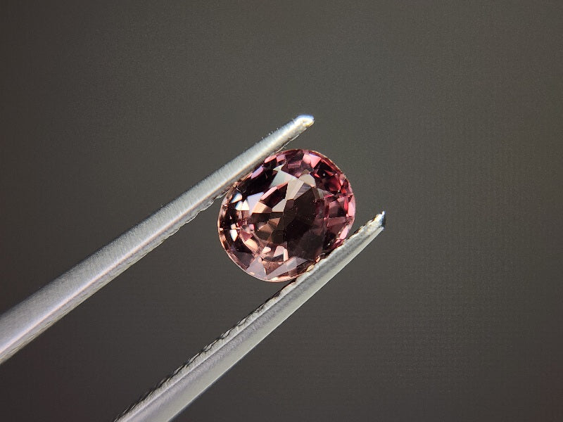 ccGA-6　カラーチェンジガーネット　0.79ct