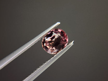 ccGA-6　カラーチェンジガーネット　0.79ct