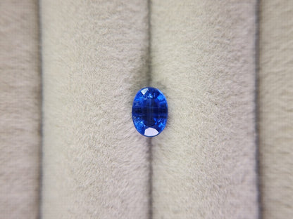 0035-1-35　カイヤナイト　1.23ct