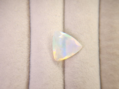 0916-34　オパール　2.61ct