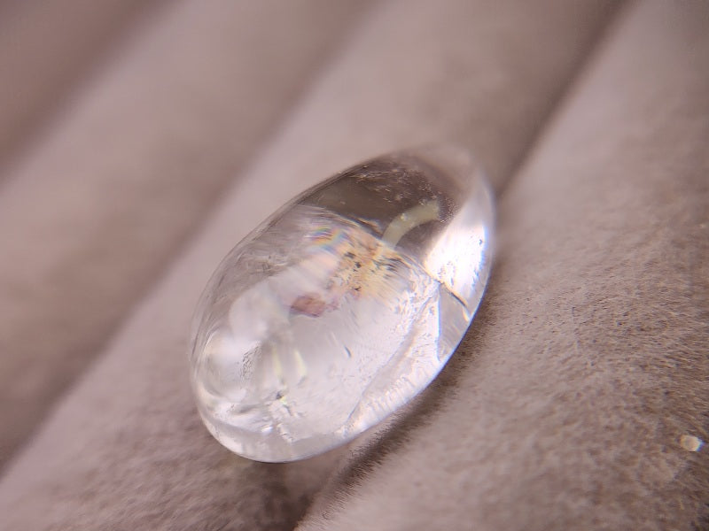 0887-7　クォーツインクォーツ　10.38ct