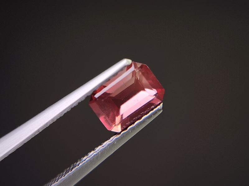 0151-2-17　バイカラーアンデシン　1.04ct