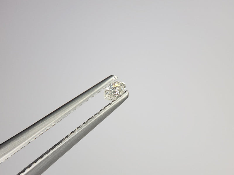 0015-1-4　ダイヤモンド　0.05ct