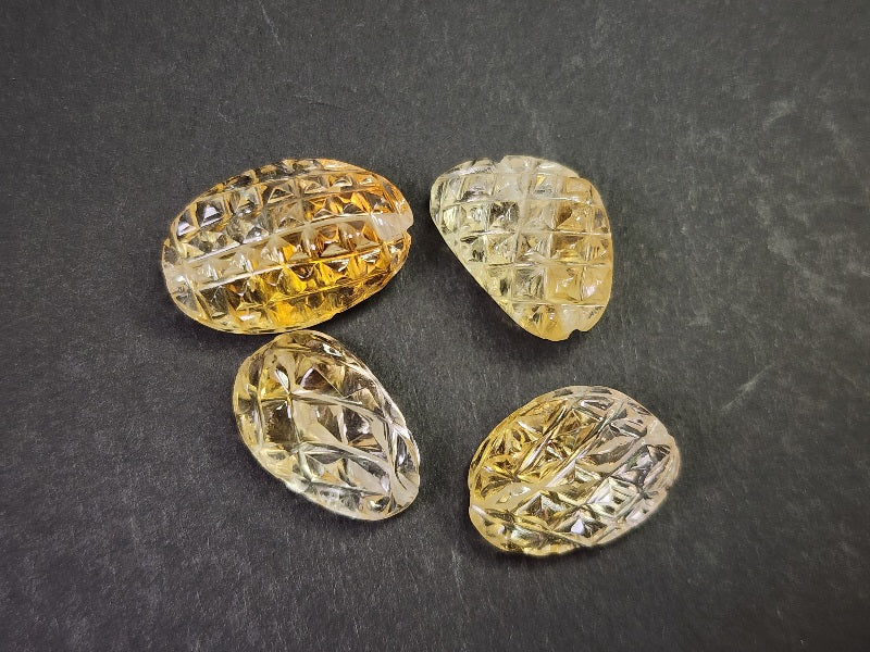 SET4-CTR-2　シトリン（穴あき）4石セット