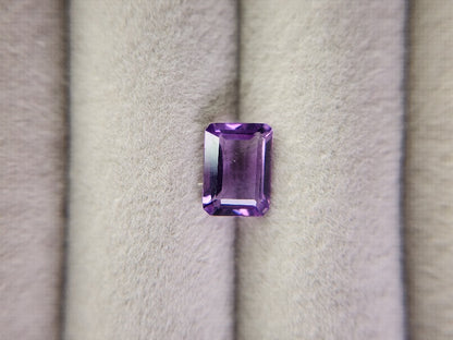 0918-2-20　アメジスト　1.28ct