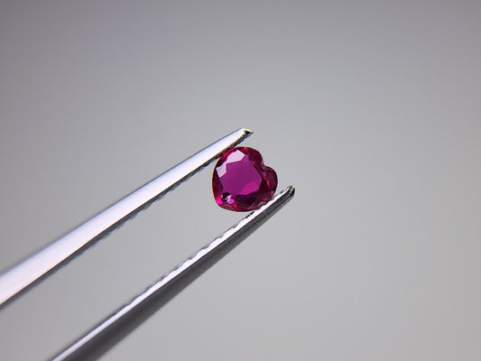 0013-16　ルビー　0.14ct