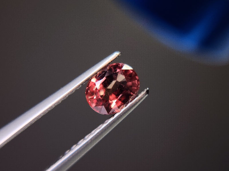 ccGA-3　カラーチェンジガーネット　0.85ct