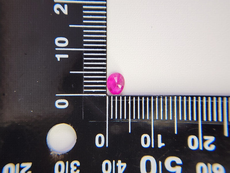 0013-6　ルビー　0.38ct