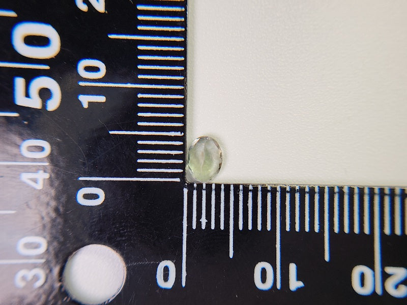 0654-1-4　ゾイサイト   0.38ct