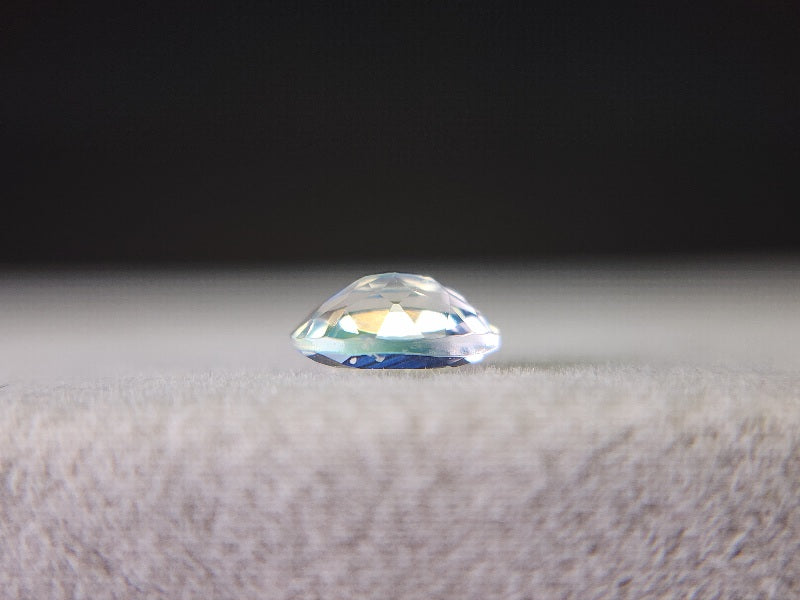 0760-16　アンデシンラブラドライト　0.43ct