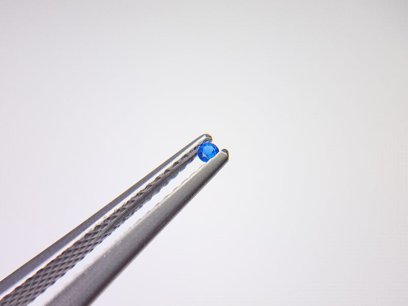 0129-5　アウイナイト　0.01ct