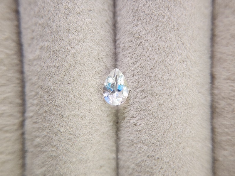 0762-9　アンデシンラブラドライト　0.43ct