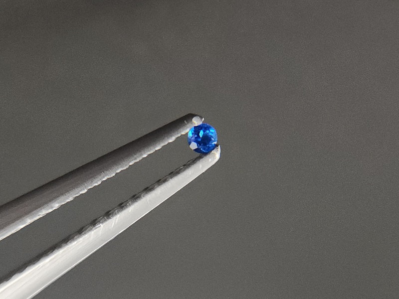 0129-1　アウイナイト　0.01ct