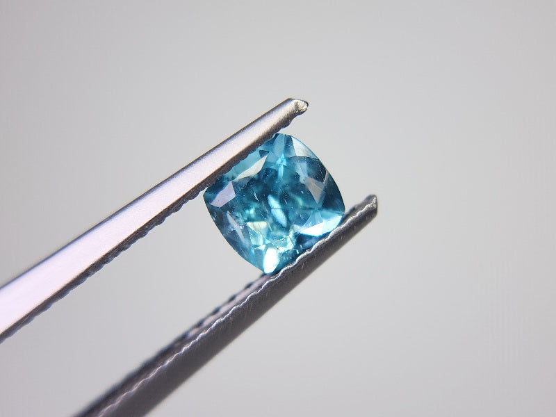 0460-5　アパタイト　0.65ct