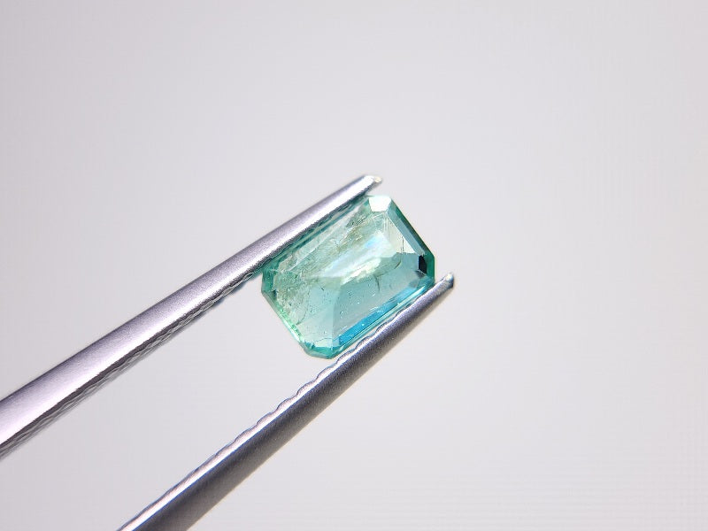EM-6　エメラルド(ザンビア産)　0.61ct