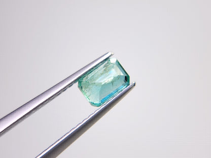 EM-6　エメラルド(ザンビア産)　0.61ct