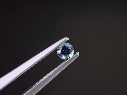 0090-28　モンタナサファイア　0.18ct