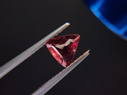 ccGA-9　カラーチェンジガーネット　0.72ct